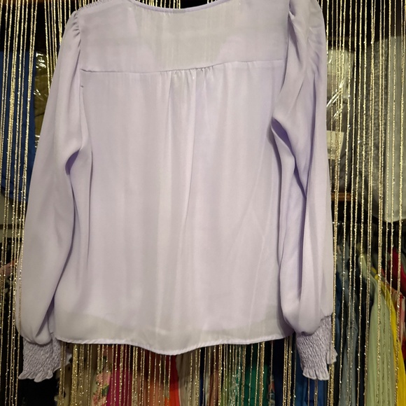 Top - Picture 2 of 2